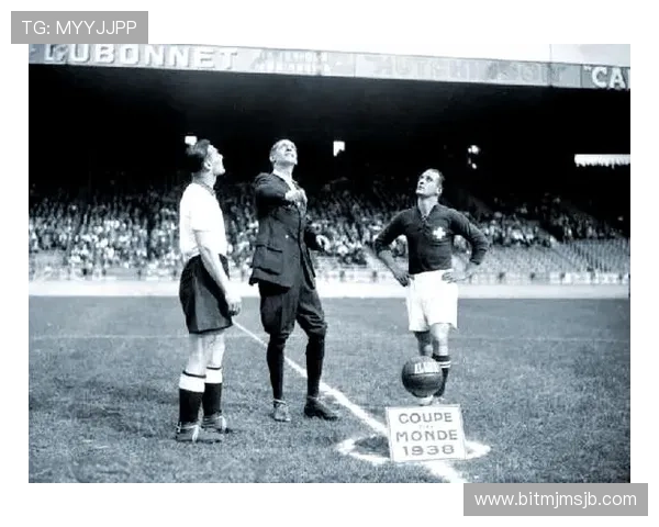 今日世界杯比赛中乌龙球的战术漏洞与球队防守改进方案